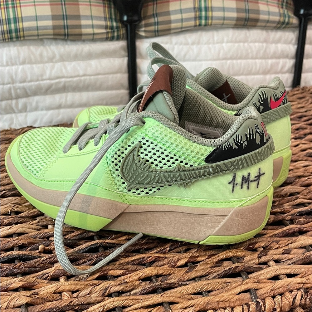 NIKE JA MORANT Zombie LIME BLAST size2y EC